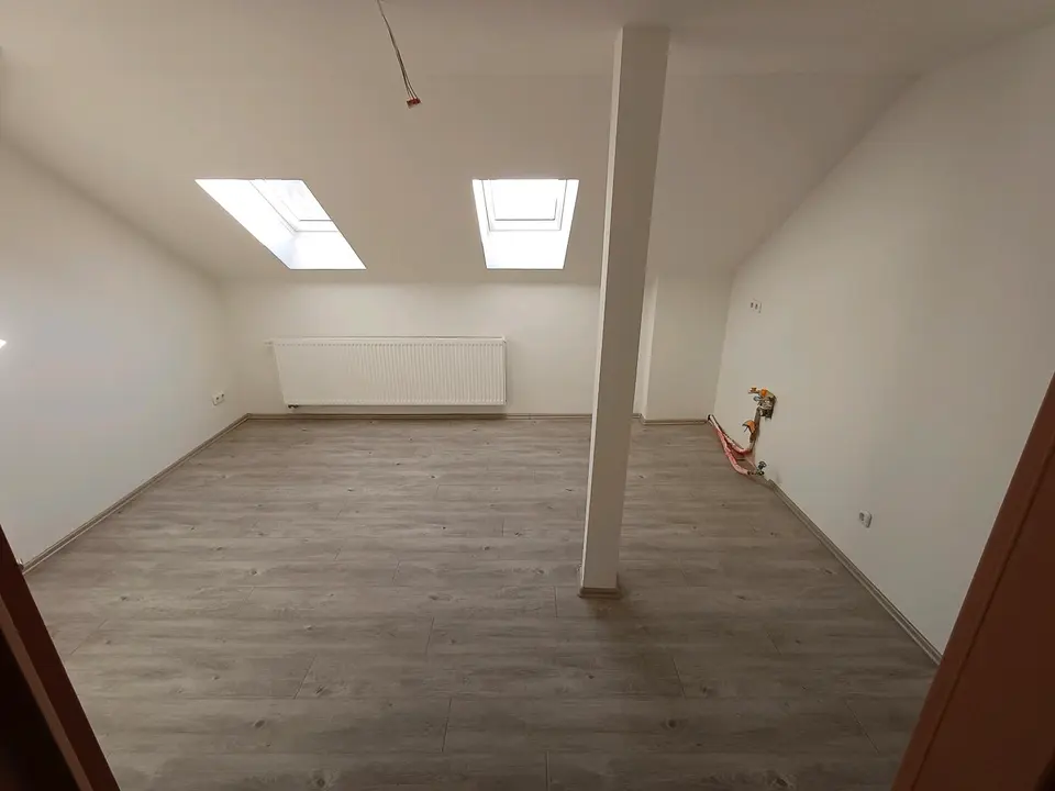 4 Zimmer Wohnung mit 104 m² in Limbach-Oberfrohna – Bild 6