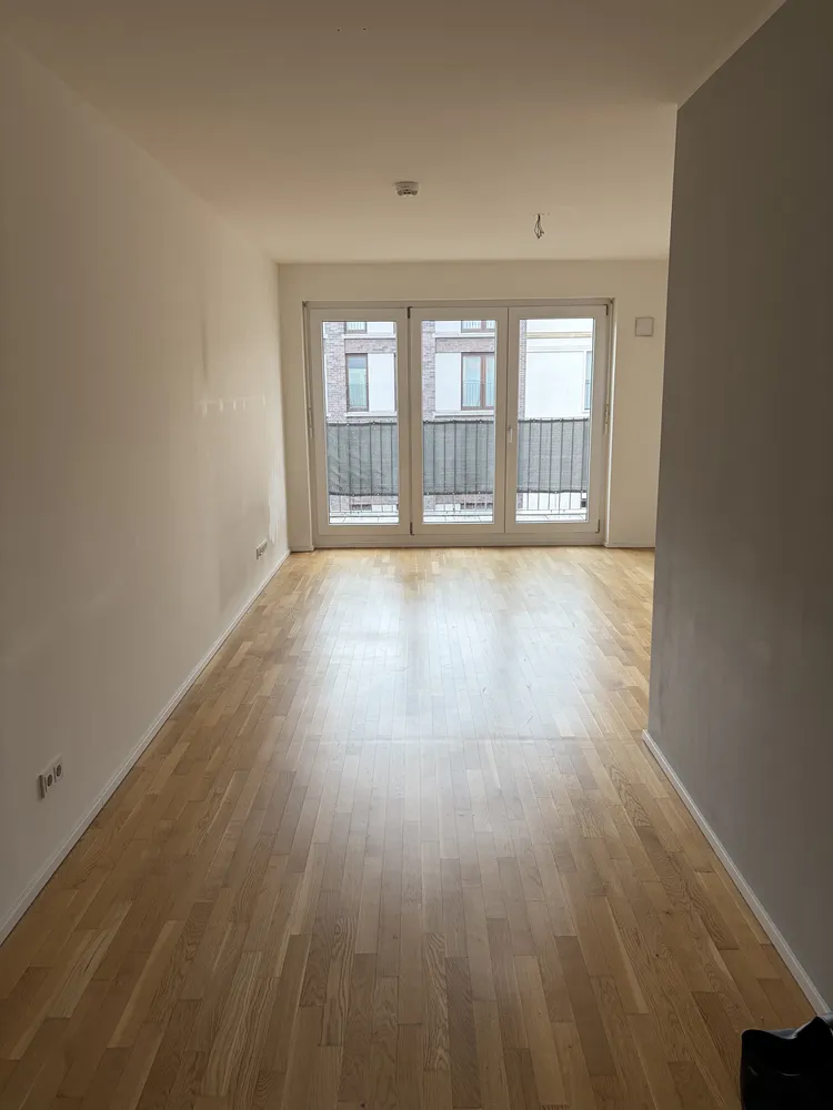 3 Zimmer Wohnung mit 82 m² in Frankfurt am Main – Bild 1