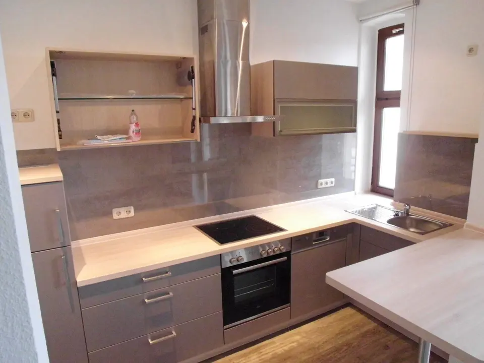 2 Zimmer Wohnung mit 107 m² in Meiningen – Bild 1