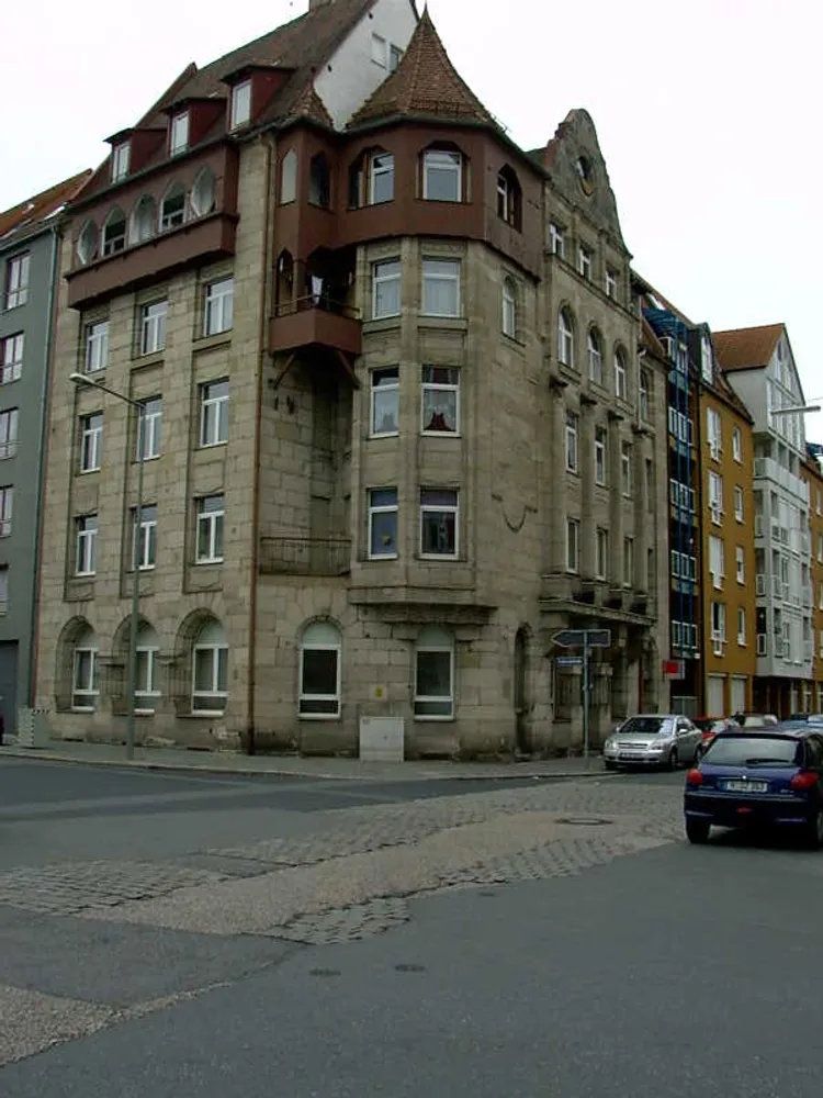 3 Zimmer Wohnung mit 100 m² in Nürnberg – Bild 1