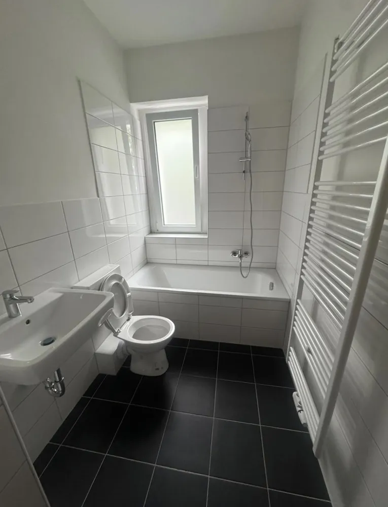 2 room apartment with 64 m² in Duisburg – Photo 9