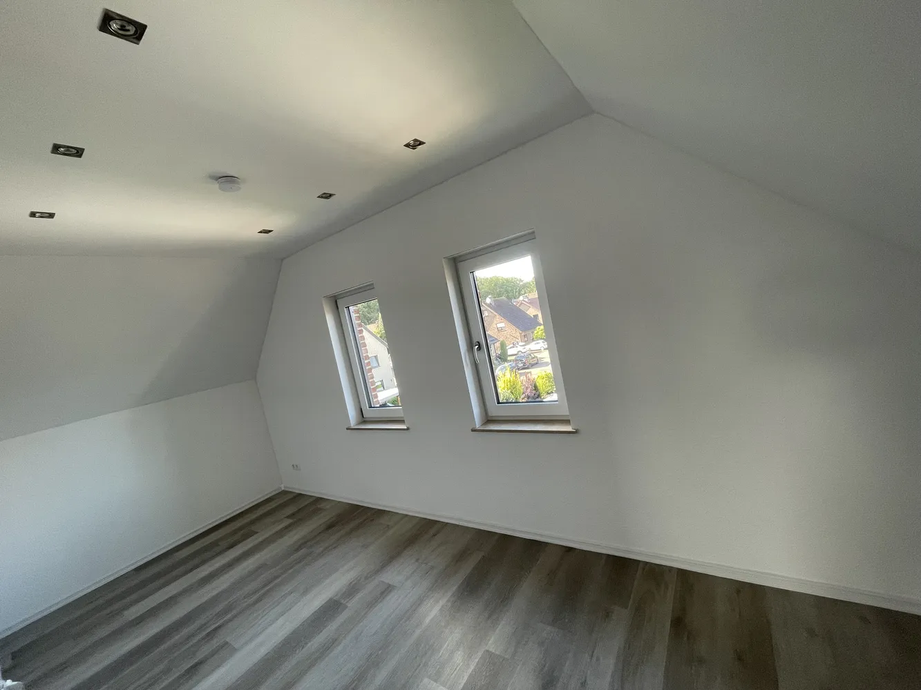 5 Zimmer Wohnung mit 92 m² in Duisburg – Bild 8