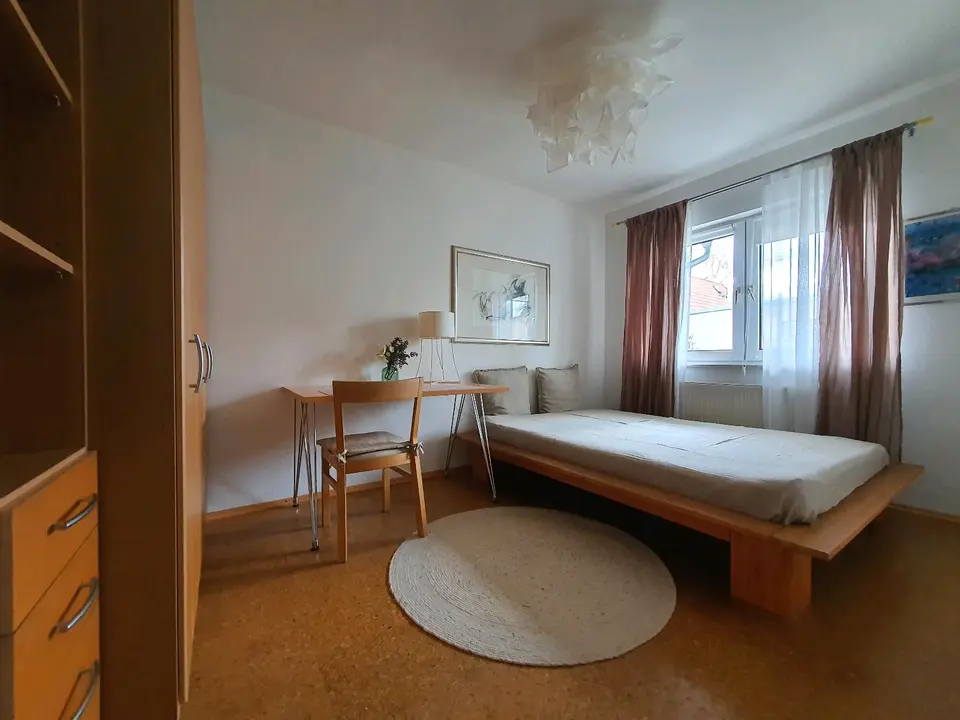 WG-Zimmer mit 10 m² in Frankfurt am Main – Bild 1