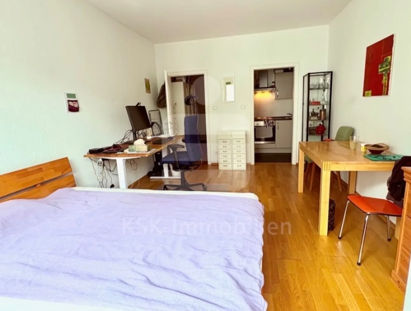 1 Zimmer Wohnung mit 32 m² in Köln – Bild 2