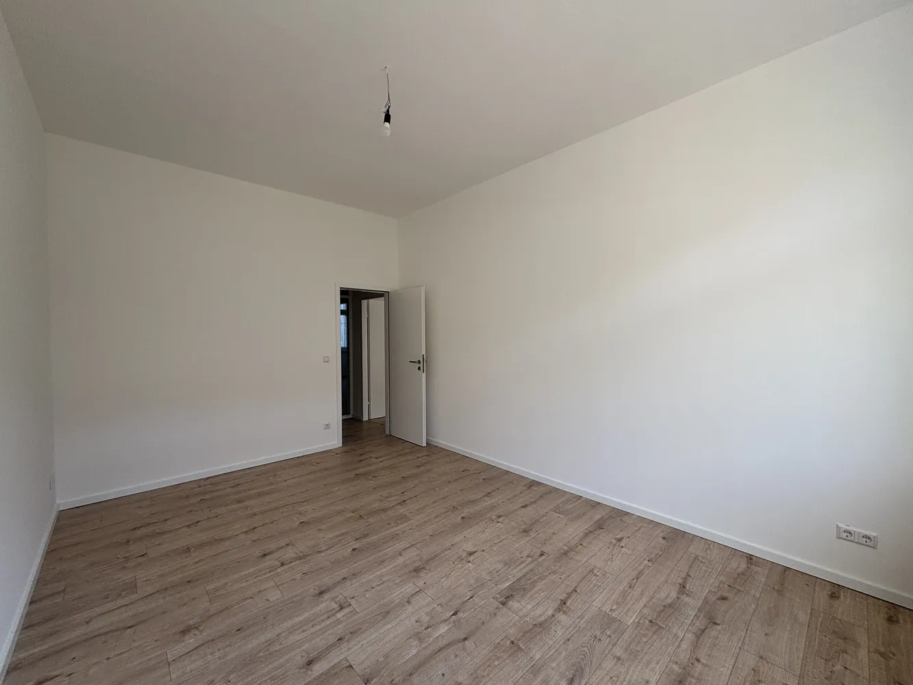 4 Zimmer Wohnung mit 121 m² in Berlin – Bild 11
