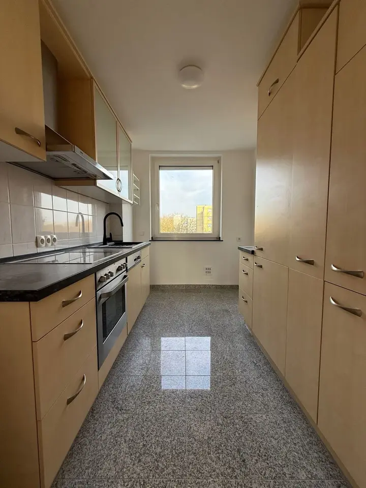 WG-Zimmer mit 12 m² in Frankfurt am Main – Bild 2