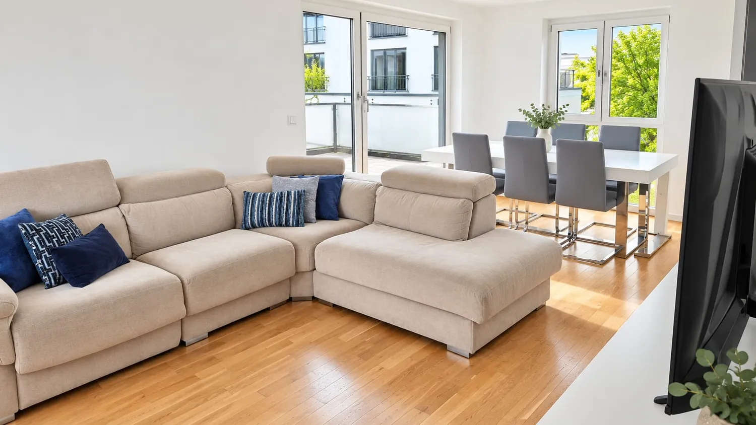 5 room apartment with 105 m² in Berlin – Photo 1
