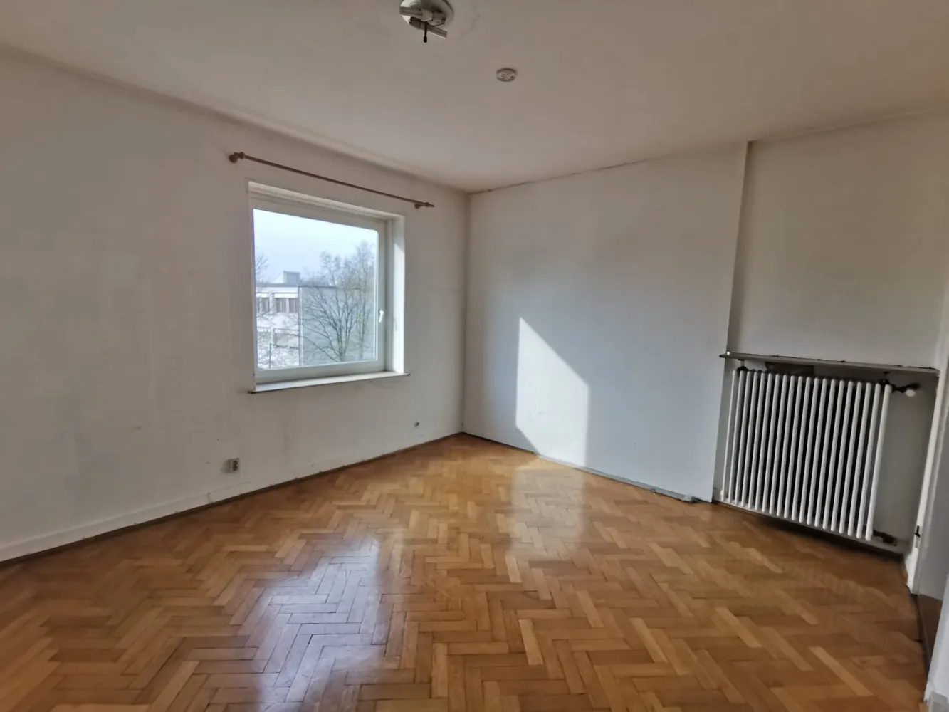 4 Zimmer Wohnung mit 95 m² in Hannover – Bild 9