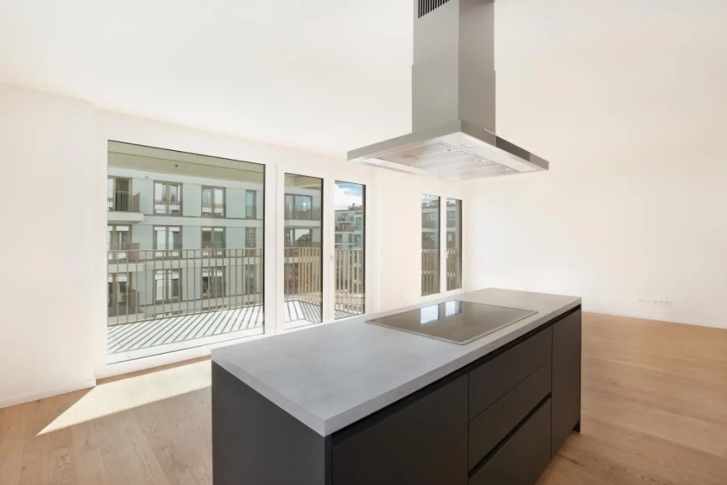 3 Zimmer Wohnung mit 94 m² in München – Bild 2