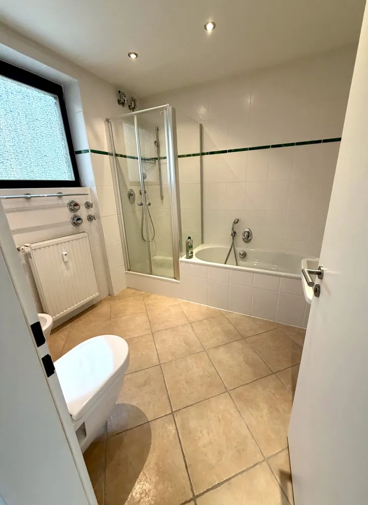 4 Zimmer Wohnung mit 180 m² in Frankfurt am Main – Bild 10