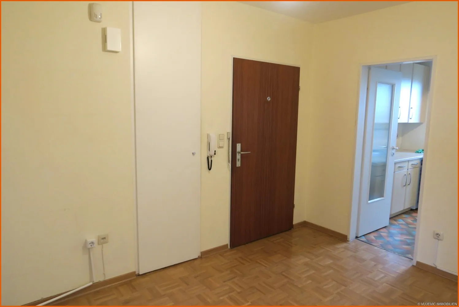 2 Zimmer Wohnung mit 66 m² in Bremerhaven – Bild 4