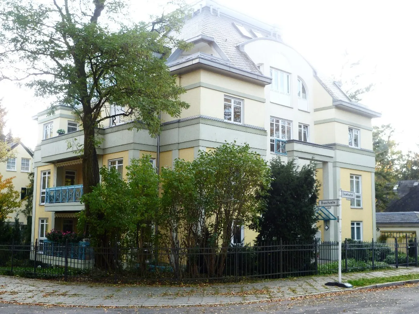 3 Zimmer Wohnung mit 101 m² in Berlin – Bild 1