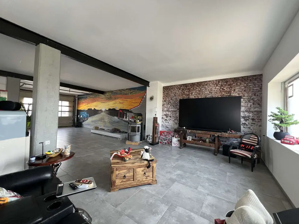 6 Zimmer Wohnung mit 600 m² in Rheinberg – Bild 2