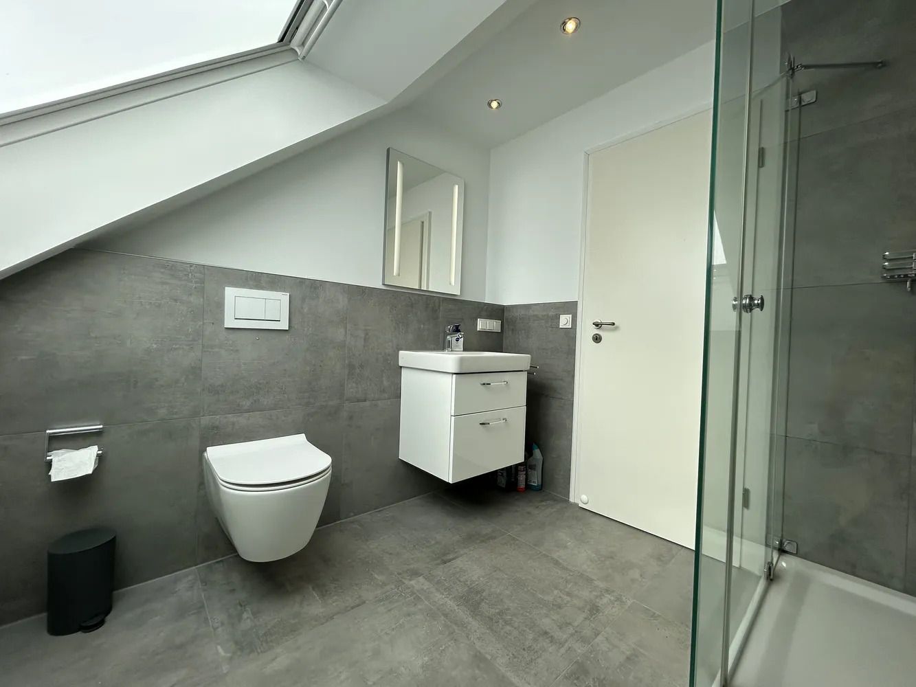 3 Zimmer Wohnung mit 100 m² in Wiesbaden – Bild 7
