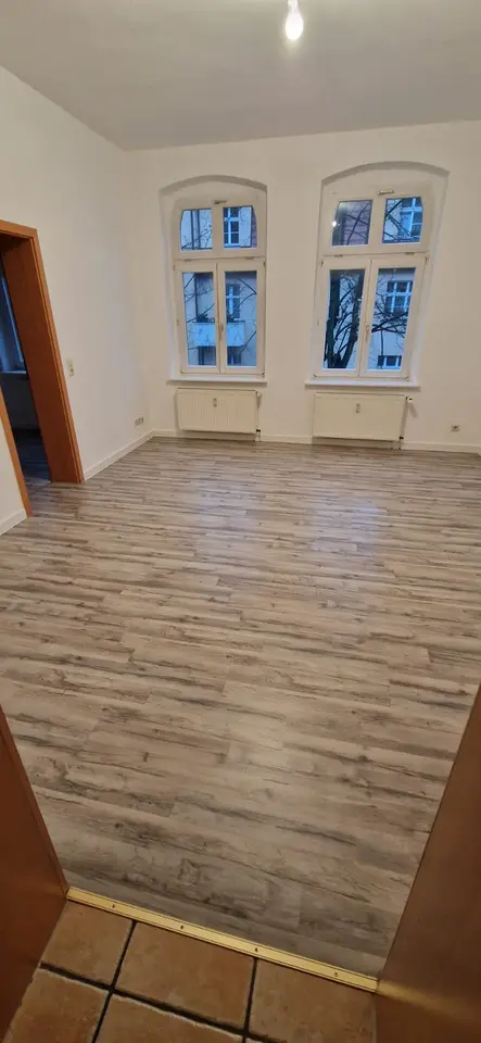 5 Zimmer Wohnung mit 140 m² in Hoyerswerda – Bild 2