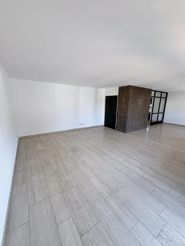 4 Zimmer Wohnung mit 111 m² in Köln – Bild 3