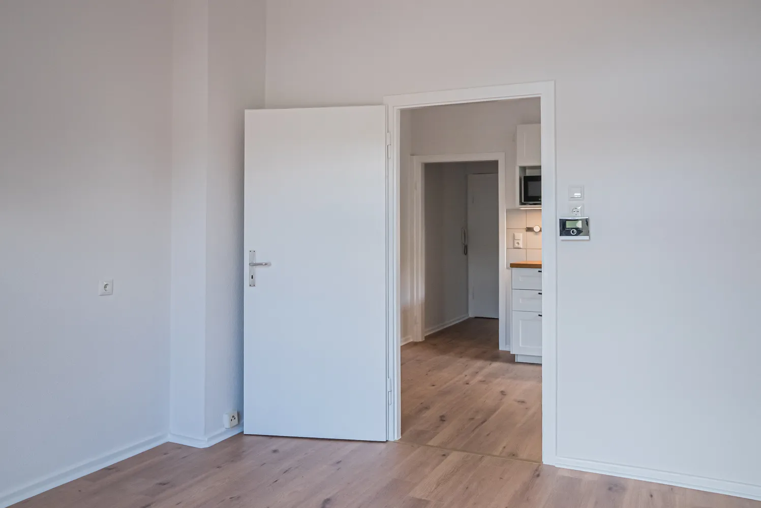 2 room apartment with 50 m² in Cologne – Photo 6