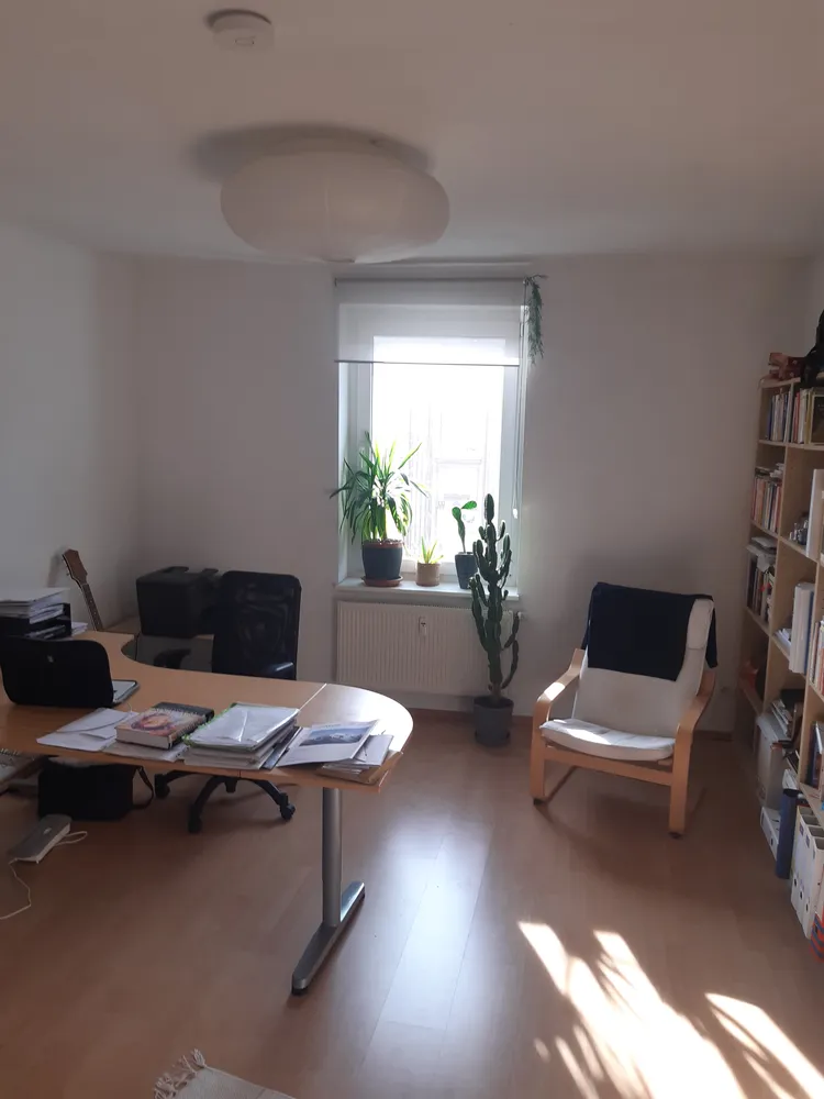 4 Zimmer Wohnung mit 135 m² in Solingen – Bild 3