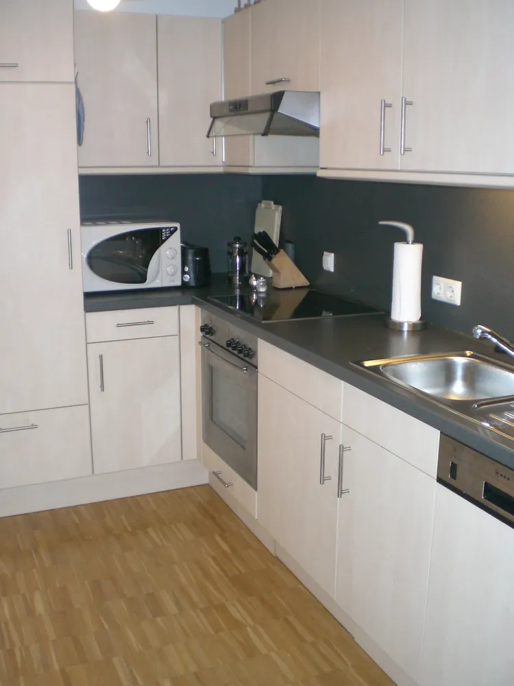 2 Zimmer Wohnung mit 60 m² in München – Bild 4