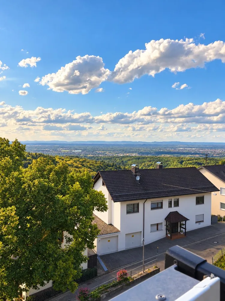 6 Zimmer Haus mit 140 m² in Baden-Baden – Bild 1