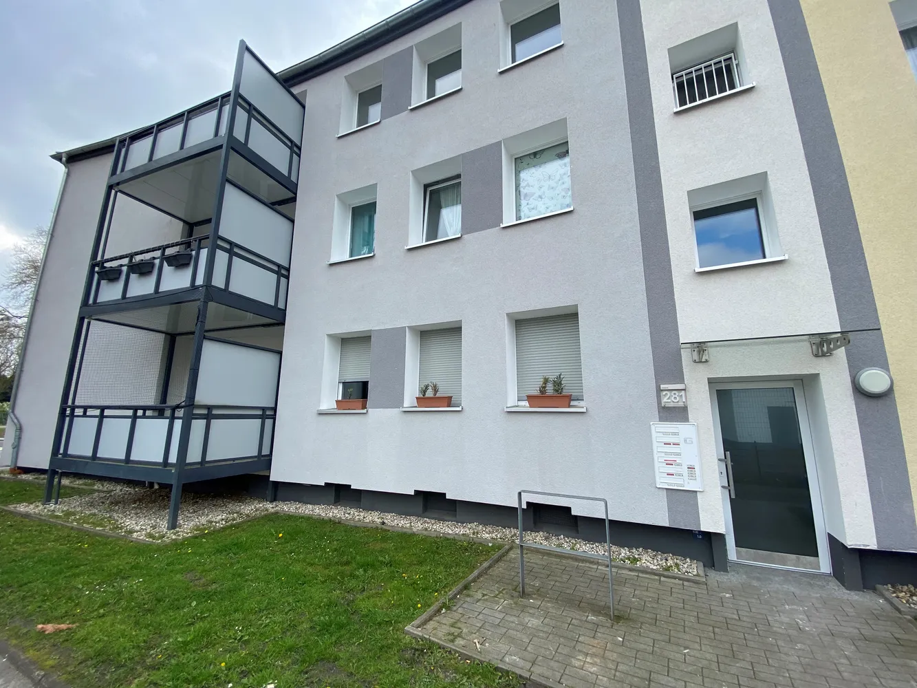4 Zimmer Wohnung mit 62 m² in Essen – Bild 1