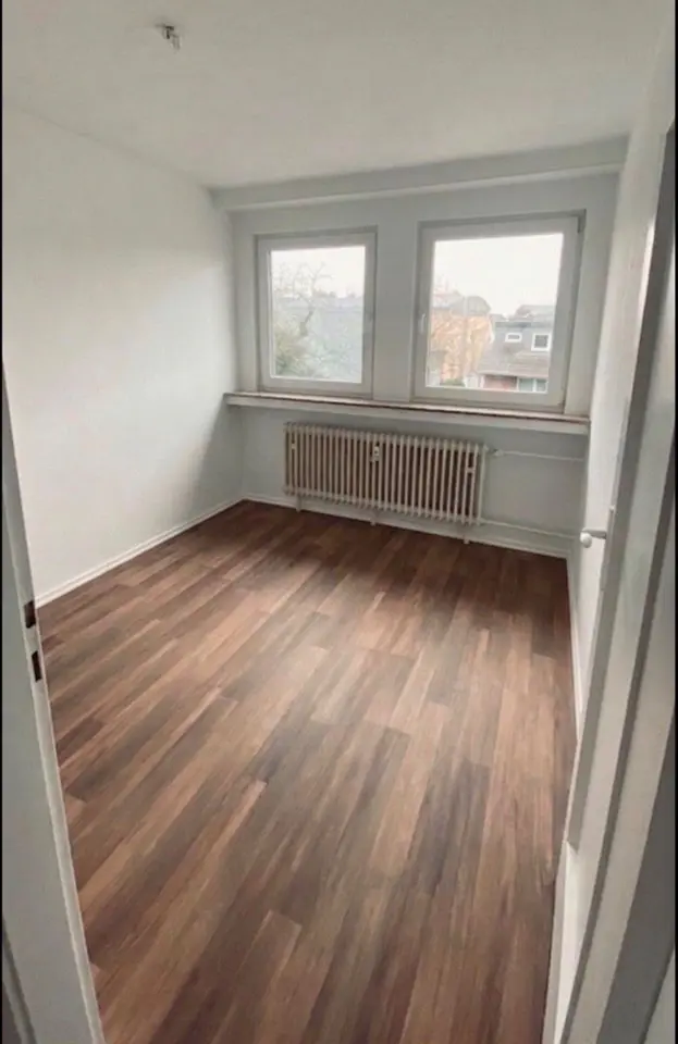 3 Zimmer Wohnung mit 111 m² in Bergisch Gladbach – Bild 3