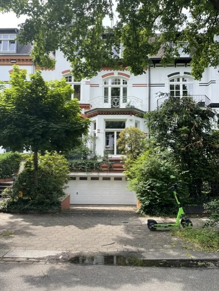 5 Zimmer Wohnung mit 188 m² in Hamburg – Bild 1