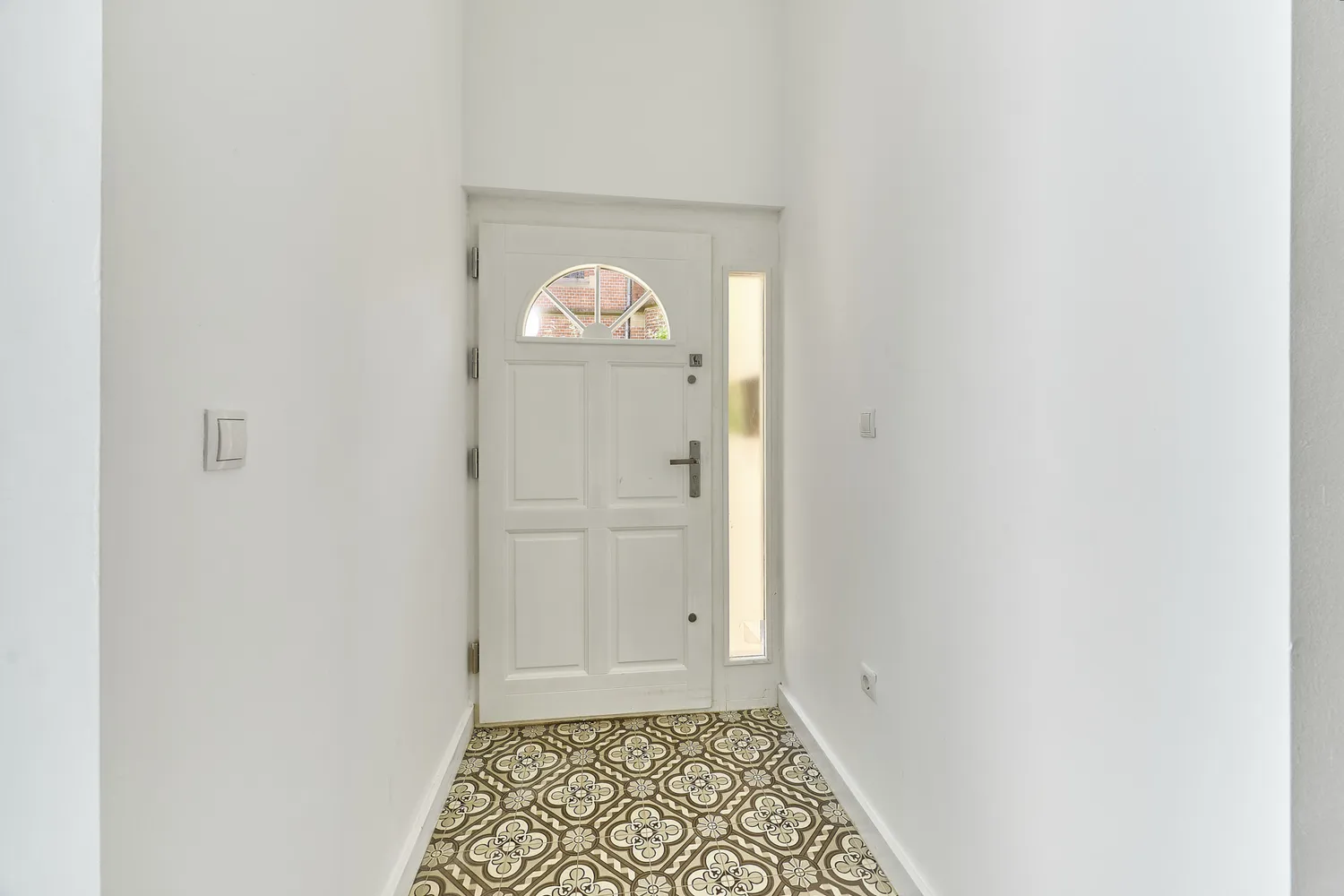 4 Zimmer Wohnung mit 122 m² in Mannheim – Bild 2