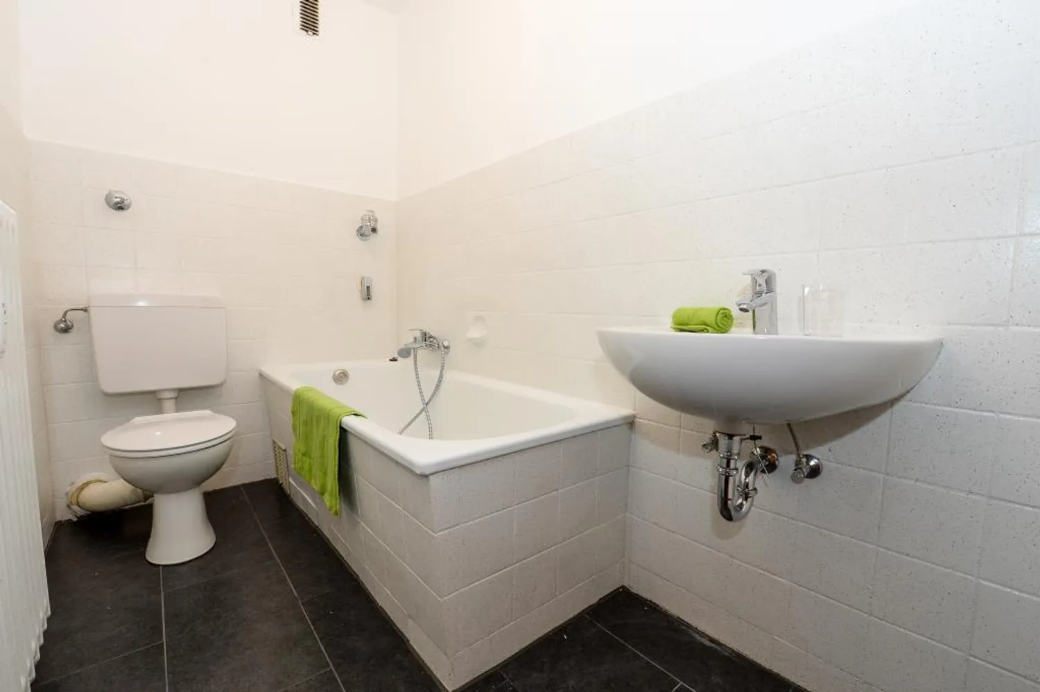 2 room apartment with 66 m² in Mülheim an der Ruhr – Photo 4