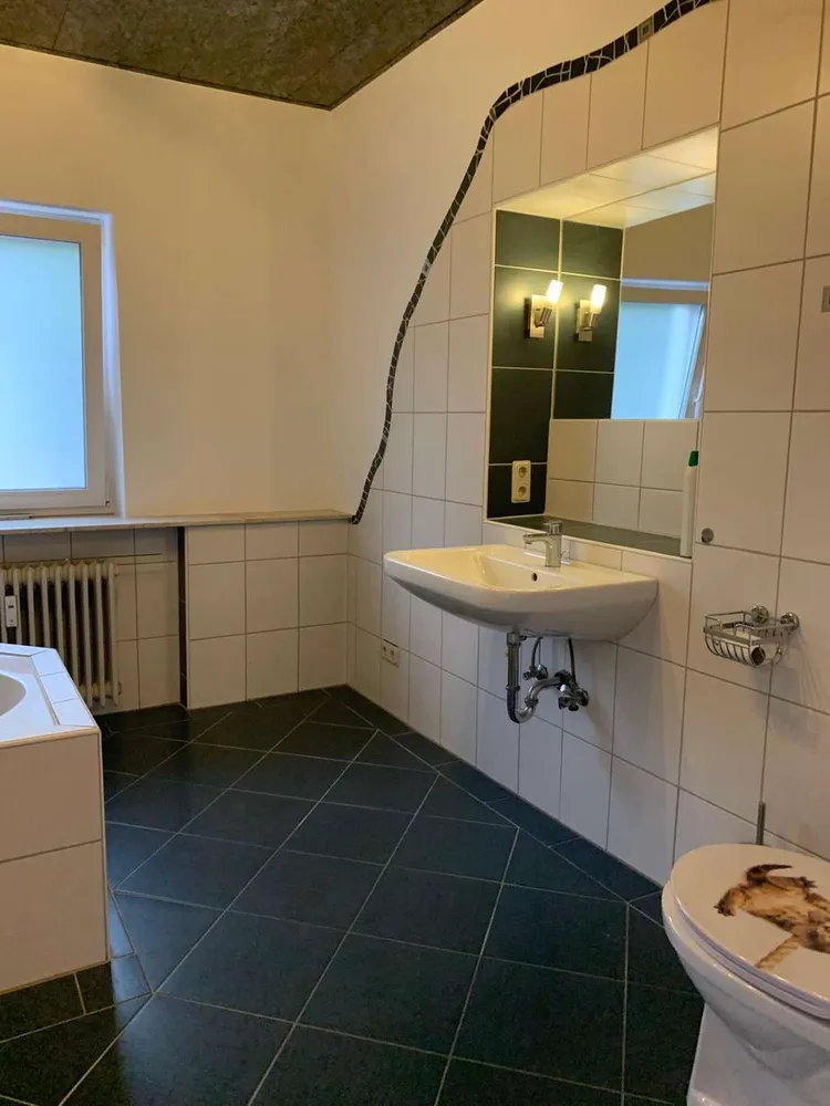 2 Zimmer Wohnung mit 85 m² in Homburg – Bild 8