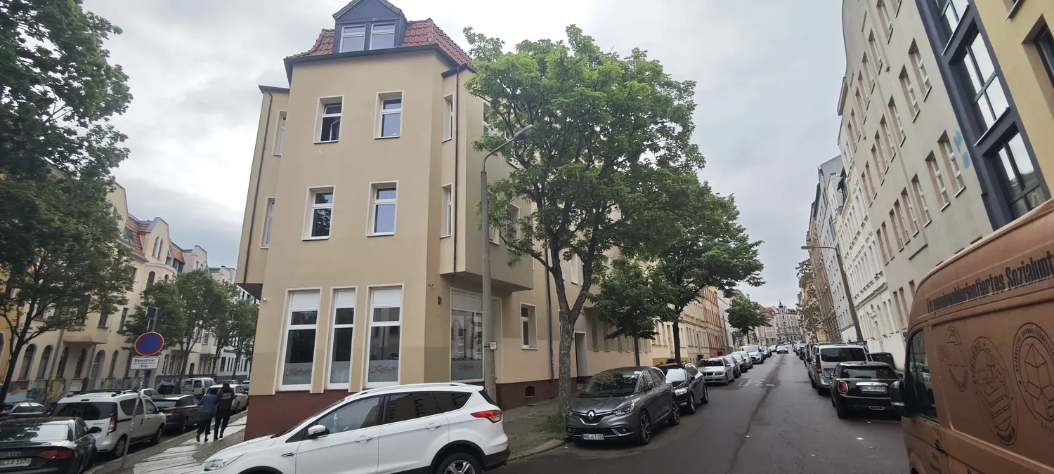 2 Zimmer Wohnung mit 53 m² in Halle (Saale) – Bild 1