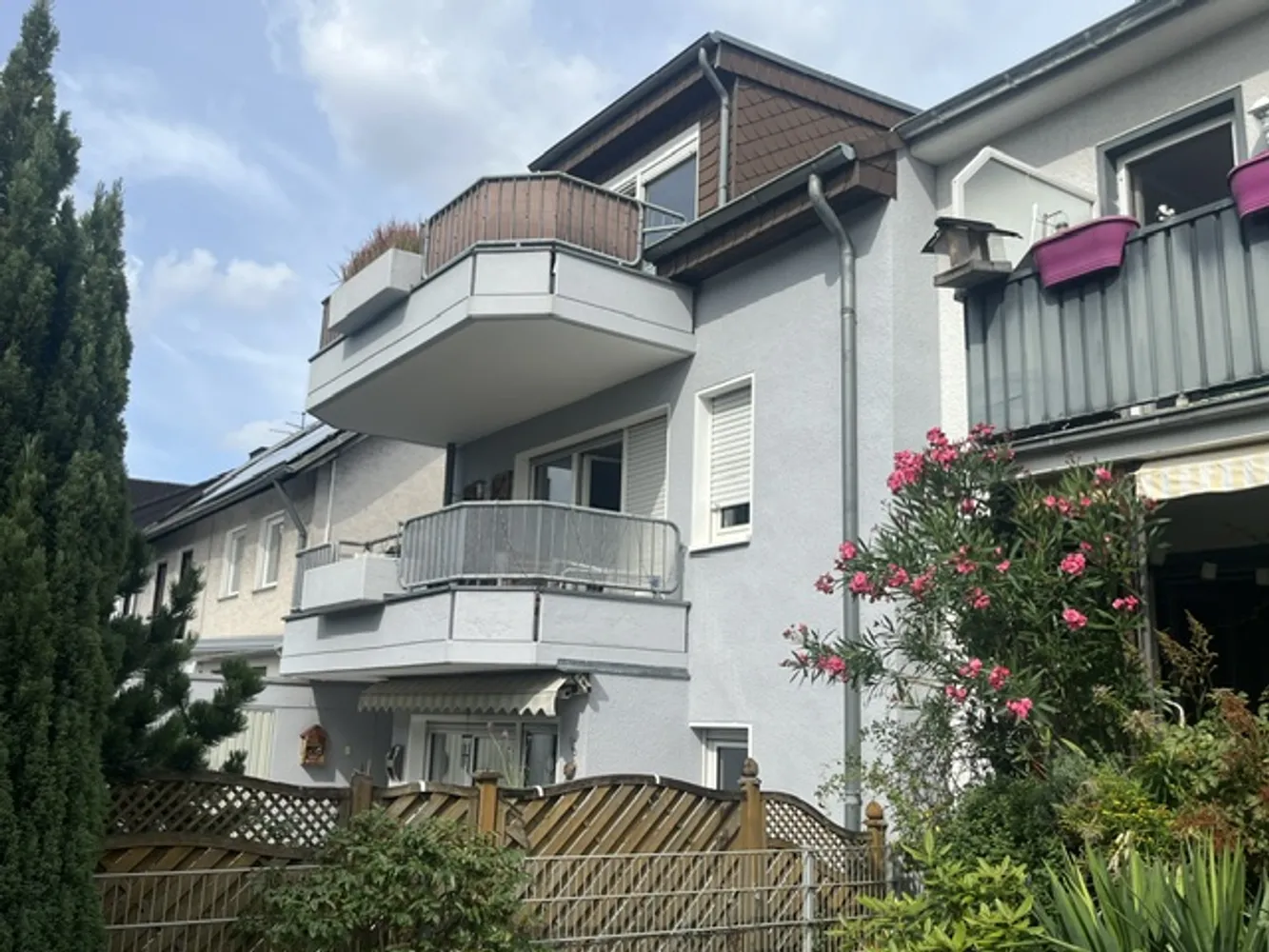 2 Zimmer Wohnung mit 60 m² in Köln – Bild 1