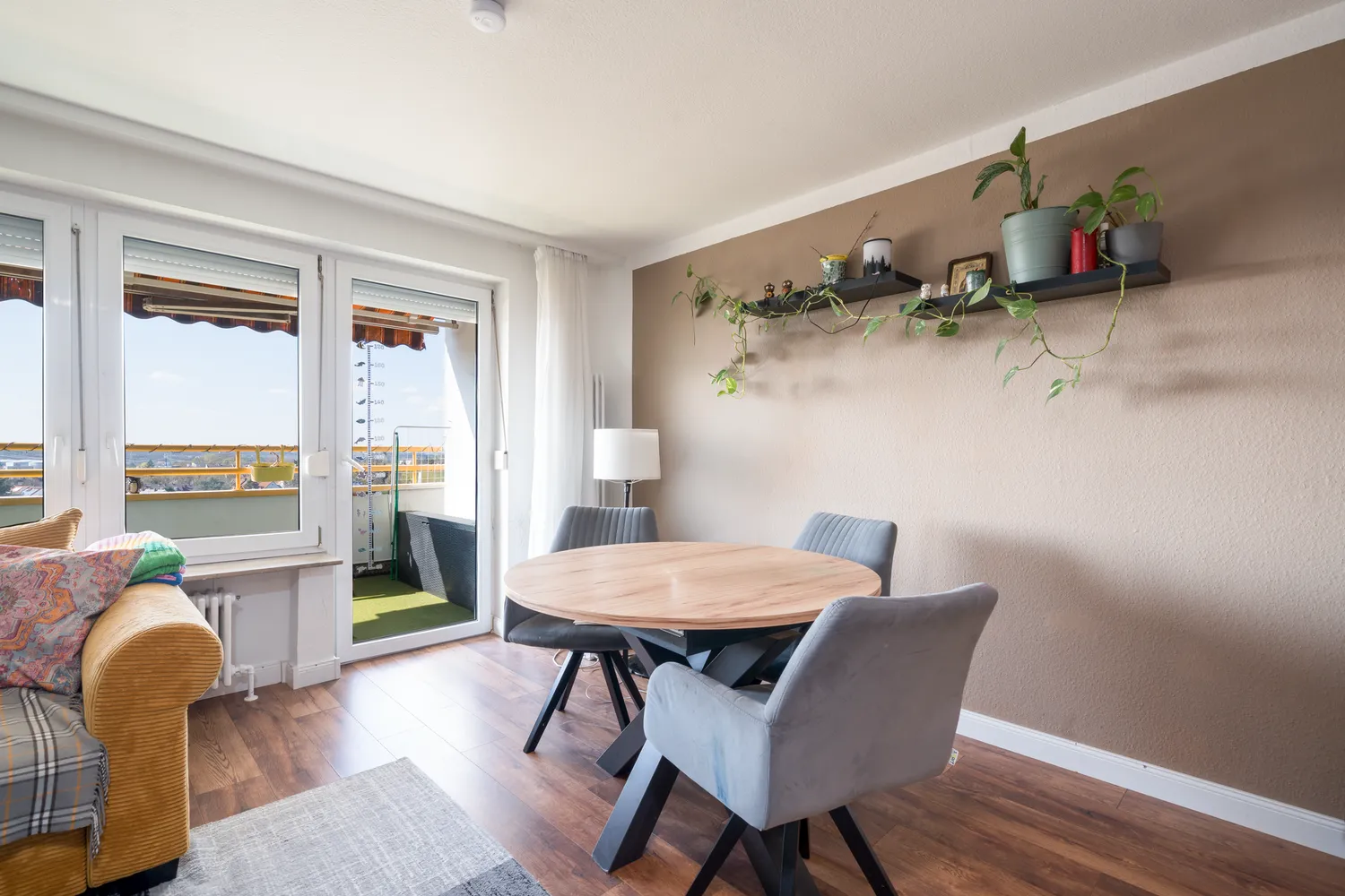 3 Zimmer Wohnung mit 87 m² in Nürnberg – Bild 2