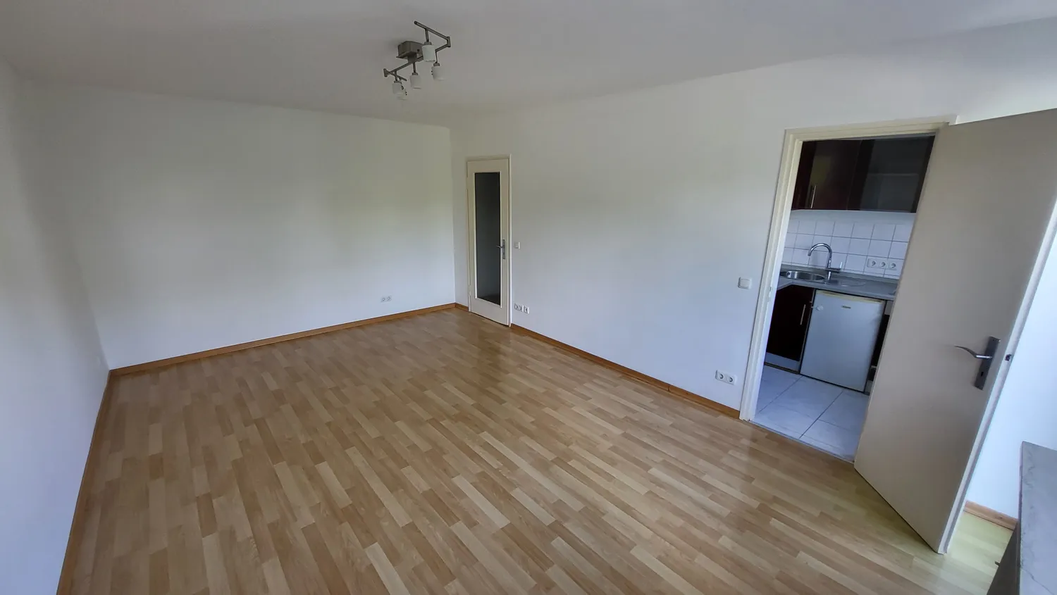 2 Zimmer Wohnung mit 44 m² in München – Bild 2