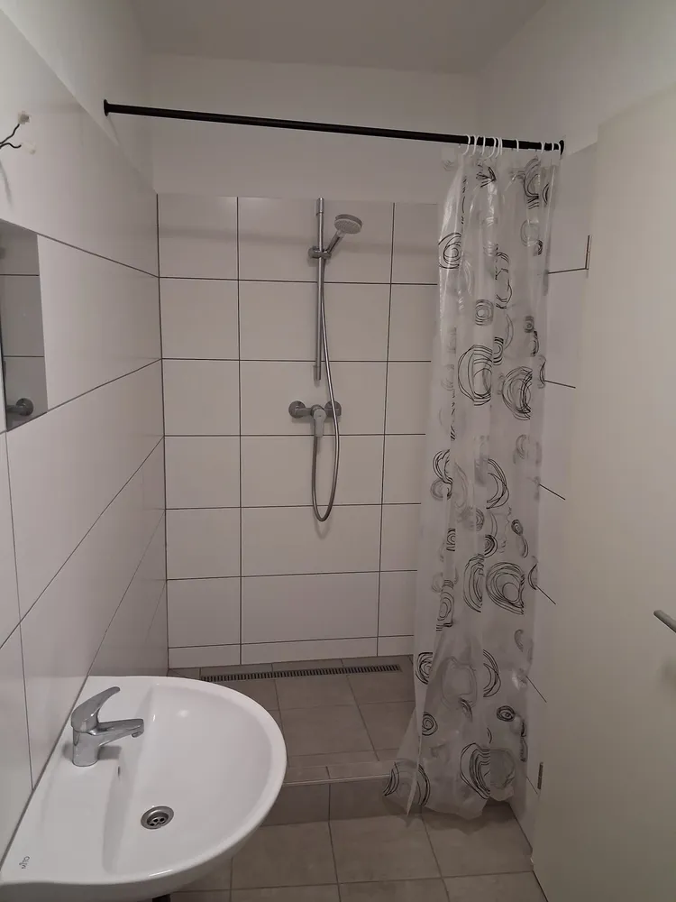 2 room apartment with 40 m² in Saarbrücken – Photo 6