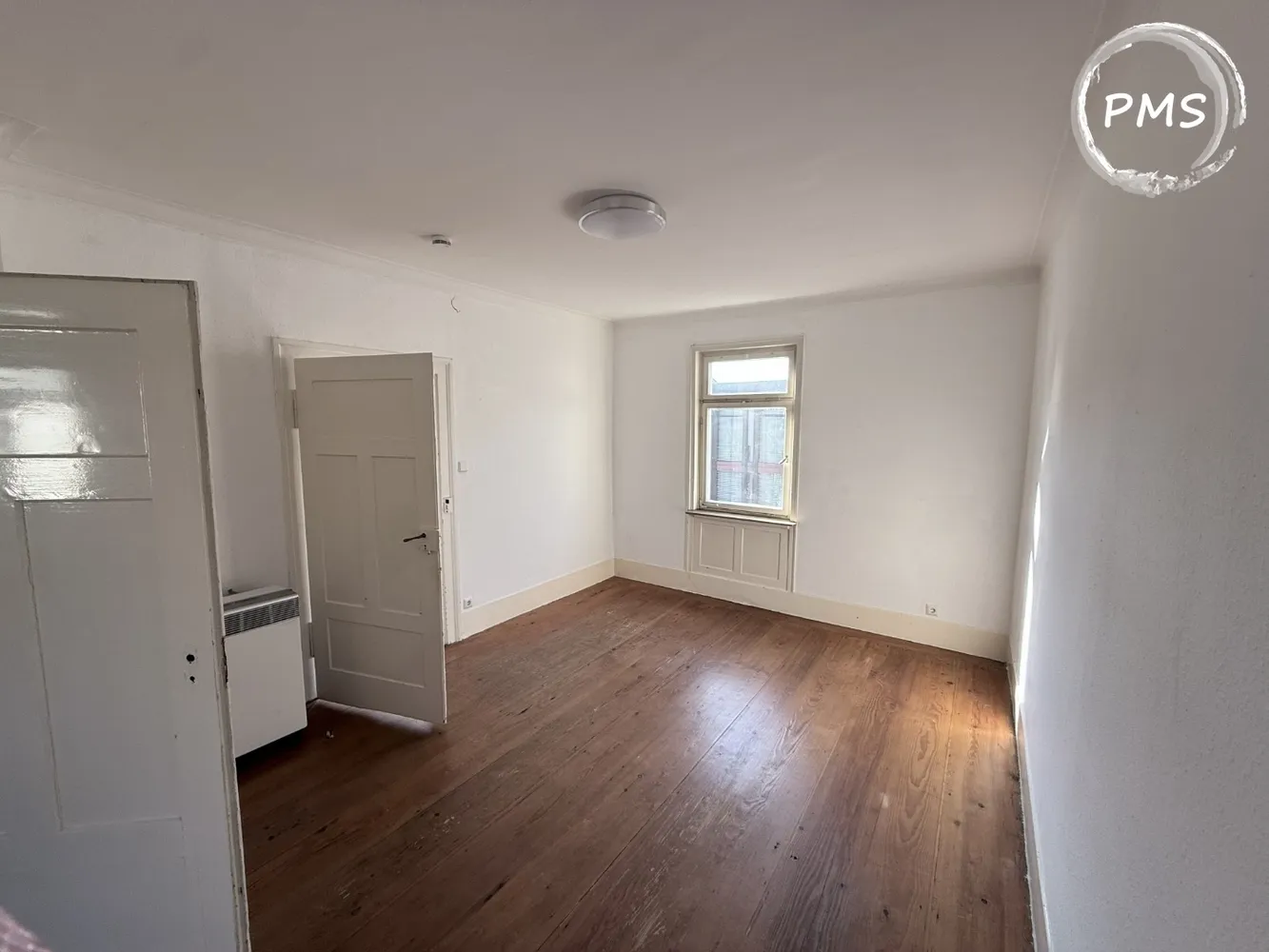 4 Zimmer Wohnung mit 95 m² in Stuttgart – Bild 2