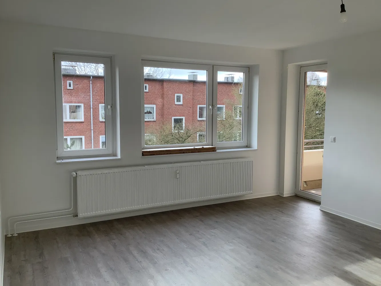 3 Zimmer Wohnung mit 75 m² in Hamburg – Bild 2