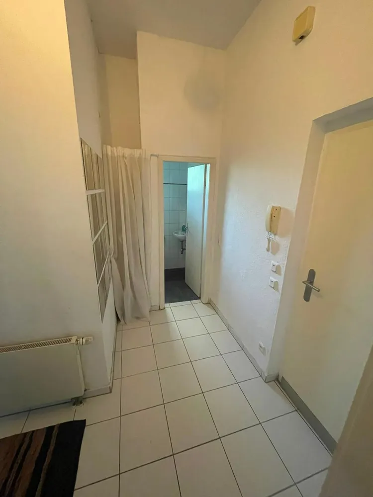 2 Zimmer Wohnung mit 56 m² in Köln – Bild 7