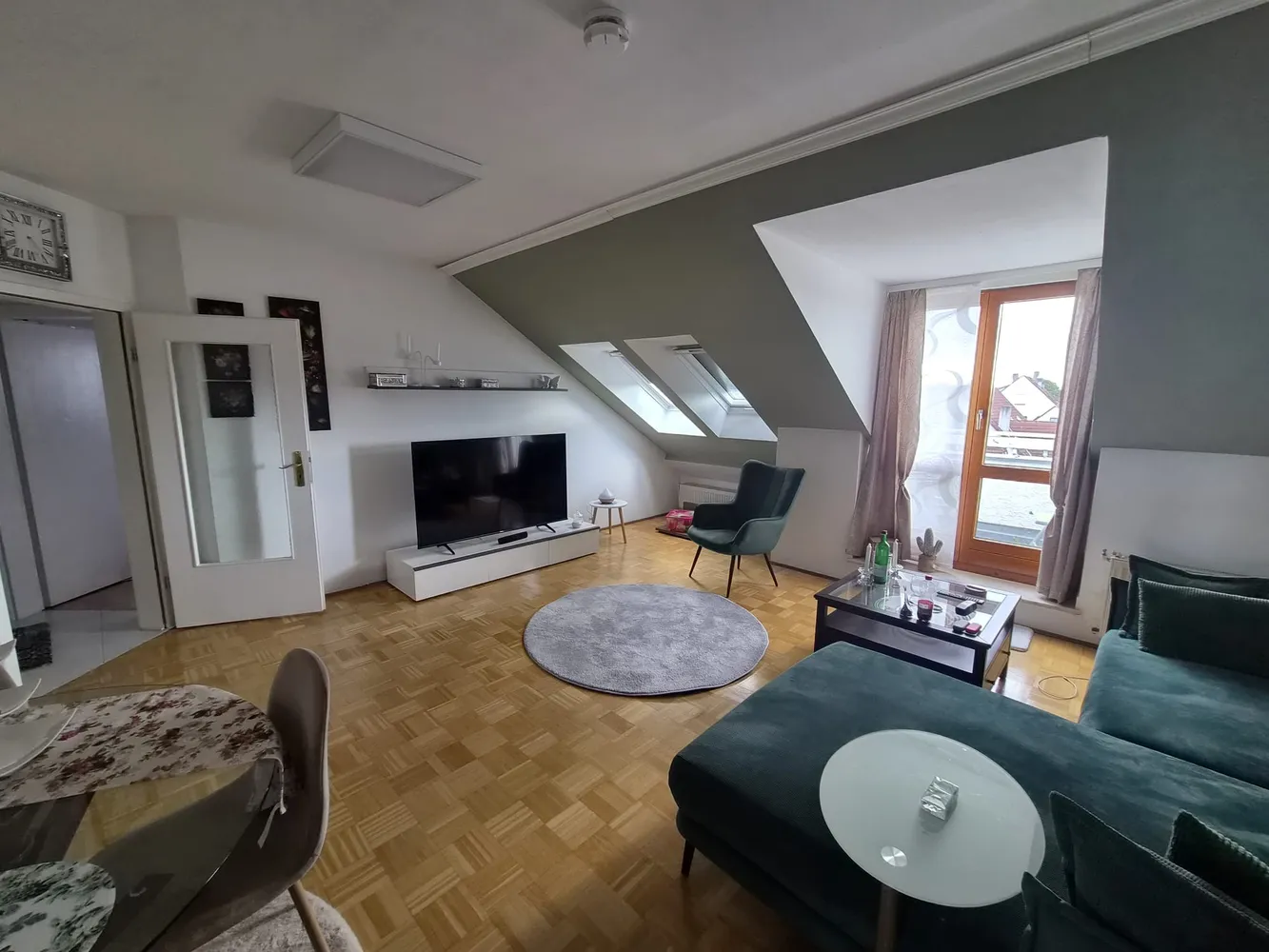2 Zimmer Wohnung mit 54 m² in Augsburg – Bild 2