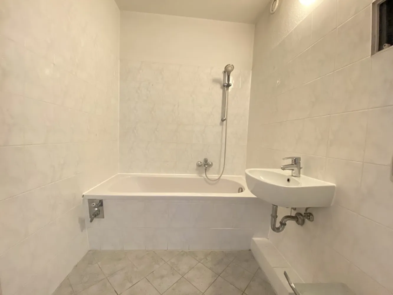 3 room apartment with 57 m² in Berlin – Photo 6