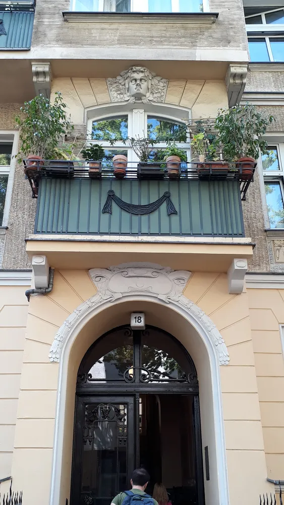 2 Zimmer Wohnung mit 50 m² in Berlin – Bild 3