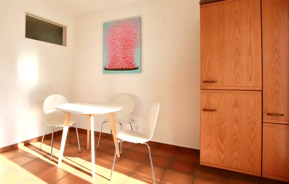 2 room apartment with 42 m² in Cologne – Photo 3