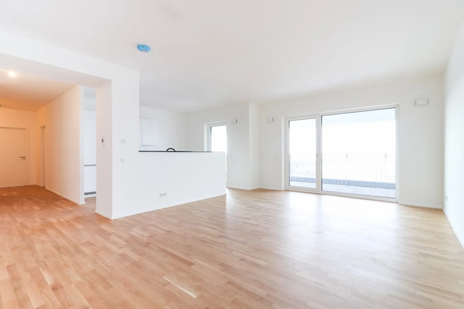 3 Zimmer Wohnung mit 117 m² in Frankfurt am Main – Bild 3