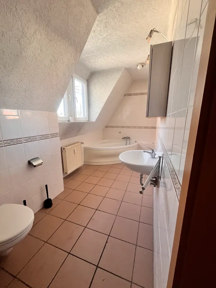 6 Zimmer Wohnung mit 125 m² in Saarbrücken – Bild 5
