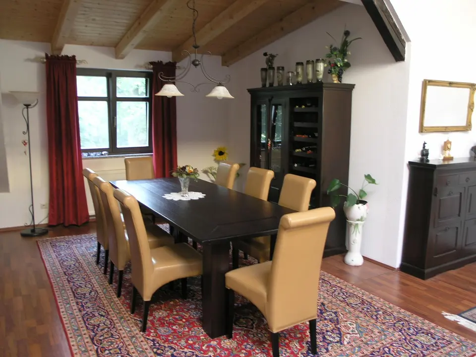 5 Zimmer Wohnung mit 210 m² in Grimma – Bild 4
