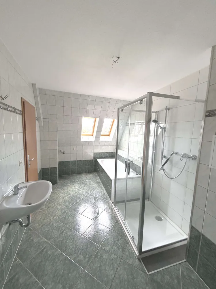 3 Zimmer Wohnung mit 131 m² in Sangerhausen – Bild 3