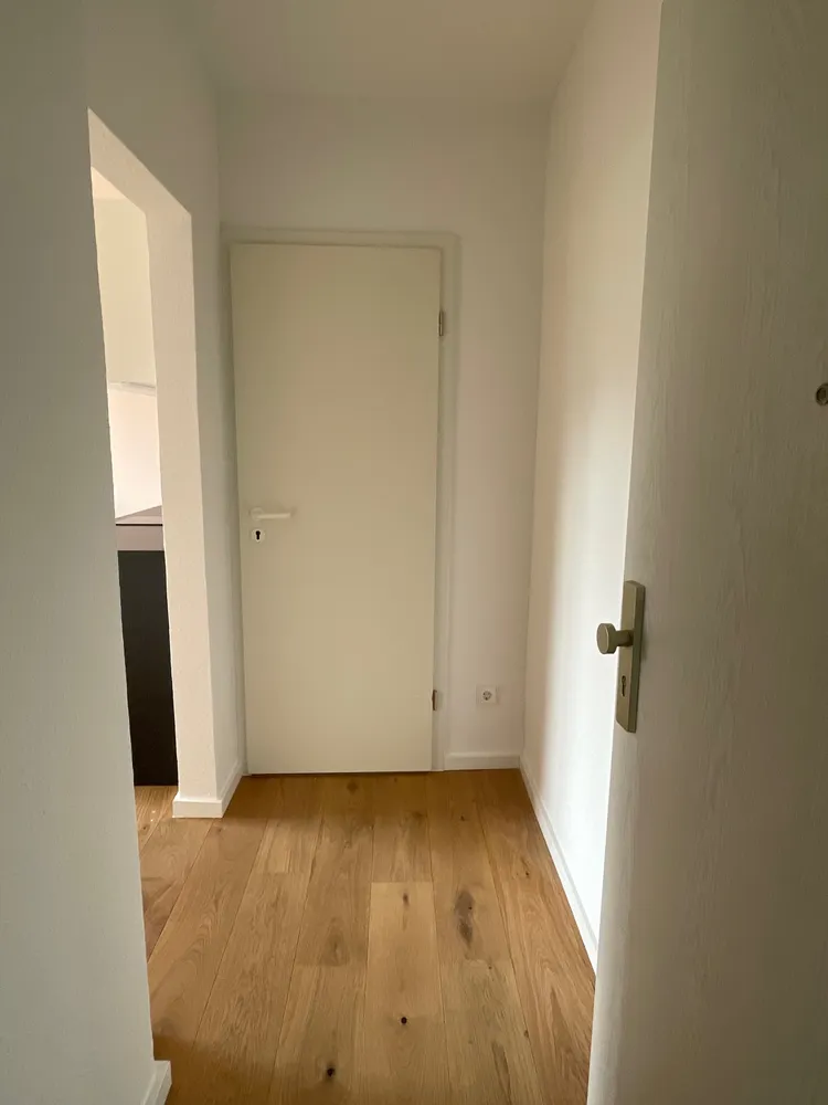 1 Zimmer Wohnung mit 29 m² in Frankfurt am Main – Bild 6