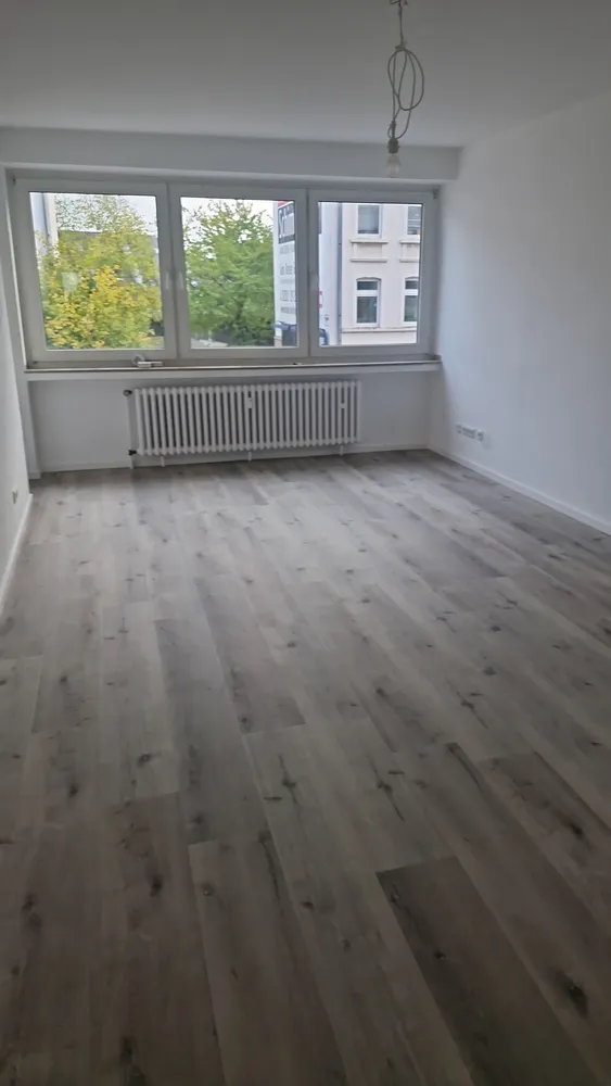 2 Zimmer Wohnung mit 65 m² in Köln – Bild 7