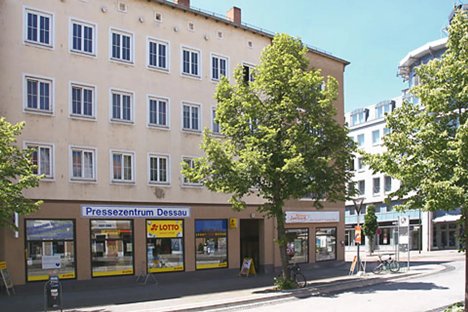 2 Zimmer Wohnung mit 56 m² in Dessau-Roßlau – Bild 1