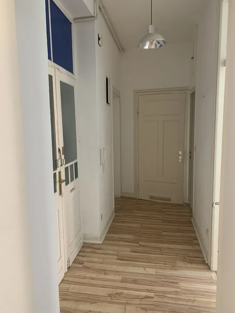 2 Zimmer Wohnung mit 60 m² in Wiesbaden – Bild 2